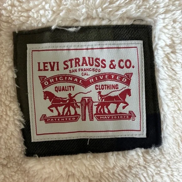 Levi’s Green Plaid Cotton Shirt Jacket With Hoodie Medium